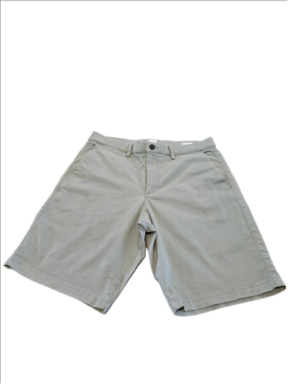 Men's Gap Essential Khaki 10" Flat Front Shorts, Light Gray, Size 33